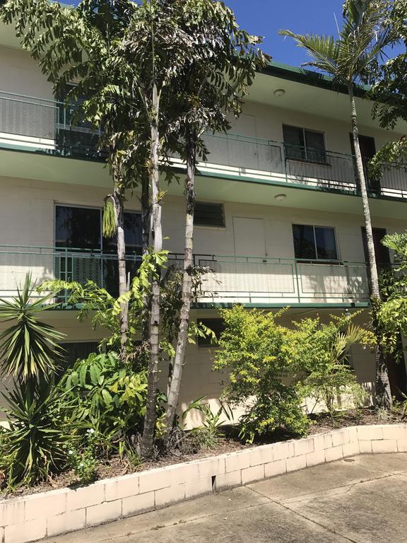 Villa Shangri-La Cairns Exterior photo